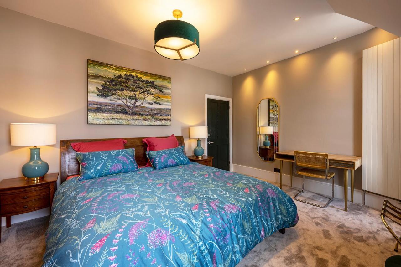 Luxury Central Home - Parking & Ev Point, Superking Bed Canterbury Dış mekan fotoğraf